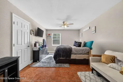 1627 Glencove Avenue NW Palm Bay FL 32907