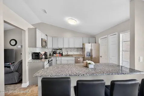 1627 Glencove Avenue NW Palm Bay FL 32907