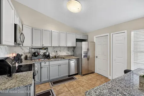 1627 Glencove Avenue NW Palm Bay FL 32907