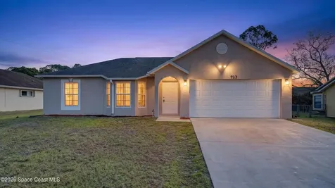 713 Cottbus Avenue NW Palm Bay FL 32907