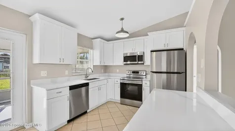 713 Cottbus Avenue NW Palm Bay FL 32907