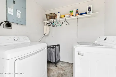 1957 Glenwood Drive Melbourne FL 32935