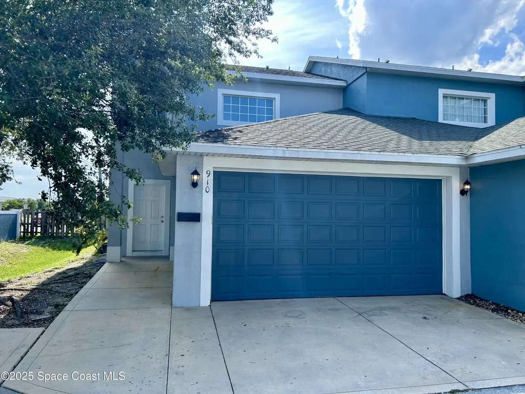 910 Twisting Branch Court Melbourne FL 32935