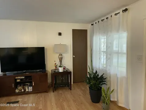 1020 Laurel Court NE Palm Bay FL 32907