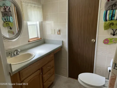 1020 Laurel Court NE Palm Bay FL 32907