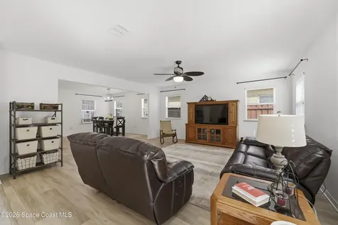5573 Reagan Avenue Titusville FL 32780