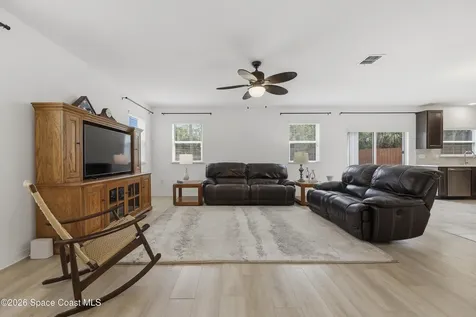 5573 Reagan Avenue Titusville FL 32780