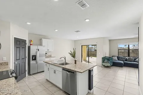 7539 Tourmaline Drive Grant FL 32949