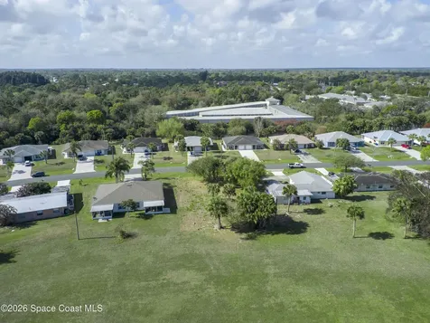 358 S Wimbrow Drive Sebastian FL 32958