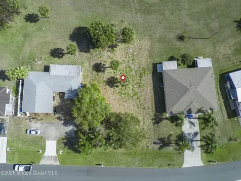 358 S Wimbrow Drive Sebastian FL 32958