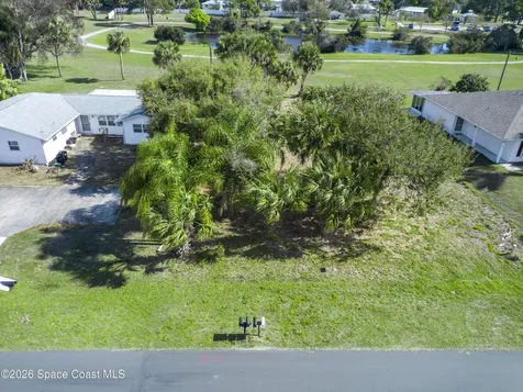 358 S Wimbrow Drive Sebastian FL 32958