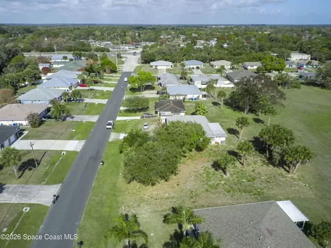 358 S Wimbrow Drive Sebastian FL 32958