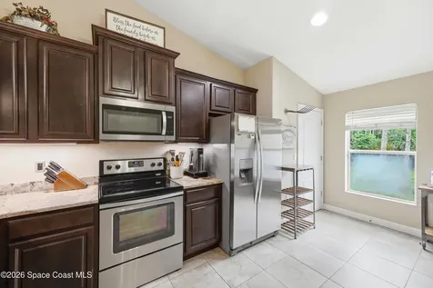 4055 Palm Avenue Mims FL 32754