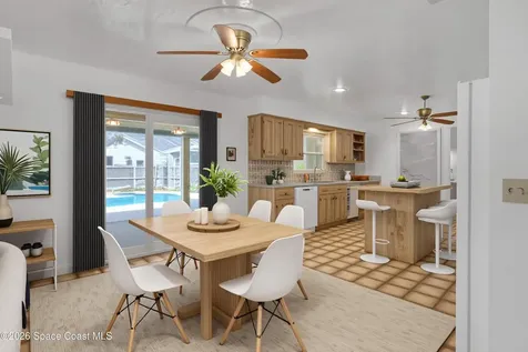 939 Peach Avenue NE Palm Bay FL 32907