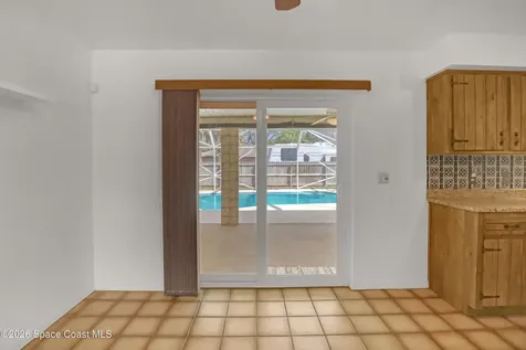 939 Peach Avenue NE Palm Bay FL 32907