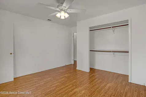 939 Peach Avenue NE Palm Bay FL 32907