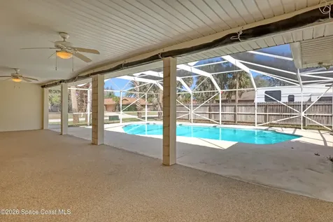 939 Peach Avenue NE Palm Bay FL 32907