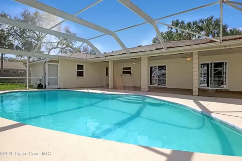 939 Peach Avenue NE Palm Bay FL 32907