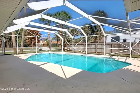 939 Peach Avenue NE Palm Bay FL 32907
