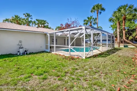 939 Peach Avenue NE Palm Bay FL 32907