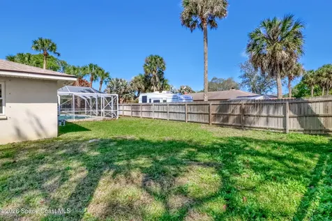 939 Peach Avenue NE Palm Bay FL 32907