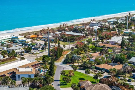 1318 S Miramar Avenue Indialantic FL 32903