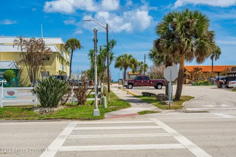 1318 S Miramar Avenue Indialantic FL 32903