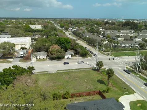 1185 6th Avenue Vero Beach FL 32960