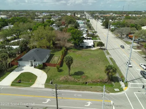 1185 6th Avenue Vero Beach FL 32960