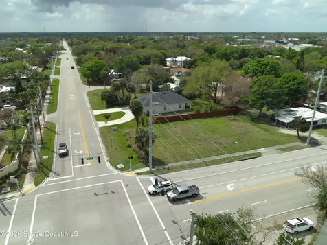 1185 6th Avenue Vero Beach FL 32960