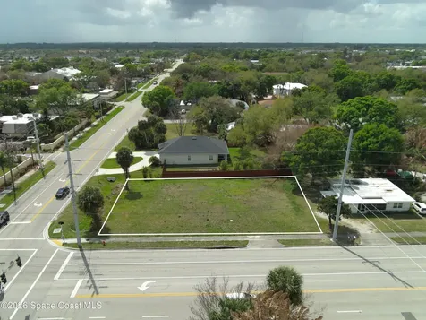 1185 6th Avenue Vero Beach FL 32960