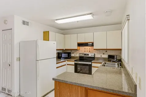 7820 Shadowood Drive Melbourne FL 32904