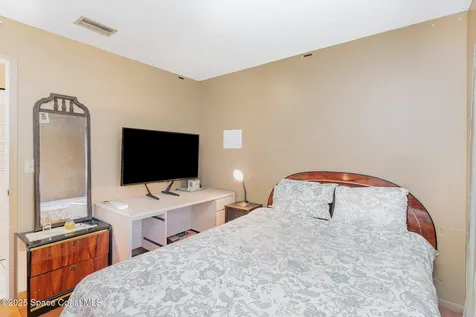 147 Emerson Drive NW Palm Bay FL 32907