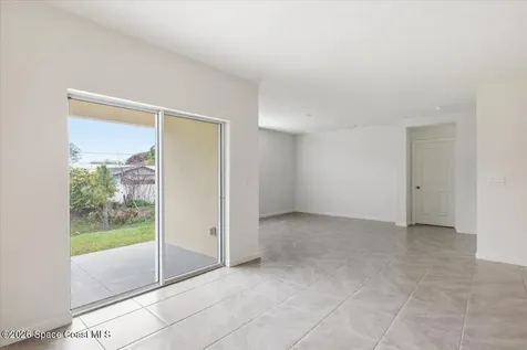 1072 Roseland Road Sebastian FL 32958