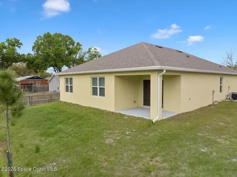 1072 Roseland Road Sebastian FL 32958