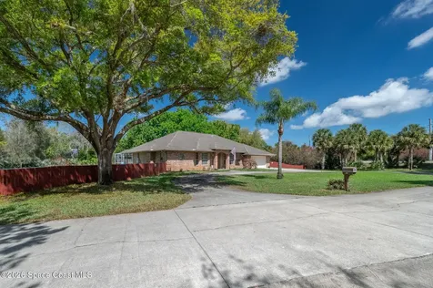 3910 Wateroak Way Titusville FL 32796