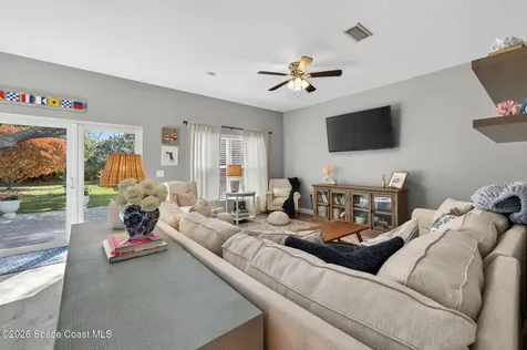 1046 N Tropical Trail Merritt Island FL 32953