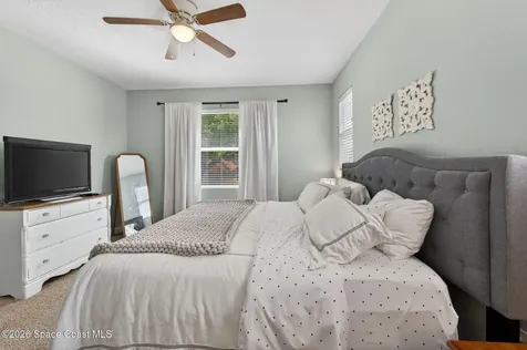 1046 N Tropical Trail Merritt Island FL 32953