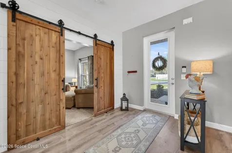 1046 N Tropical Trail Merritt Island FL 32953
