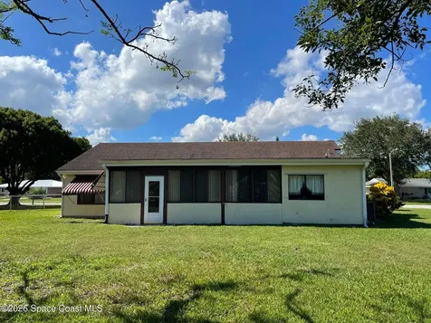 997 Mariposa Drive NE Palm Bay FL 32905