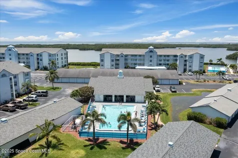 560 S Brevard Avenue Cocoa Beach FL 32931