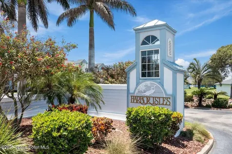560 S Brevard Avenue Cocoa Beach FL 32931