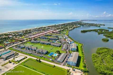 560 S Brevard Avenue Cocoa Beach FL 32931