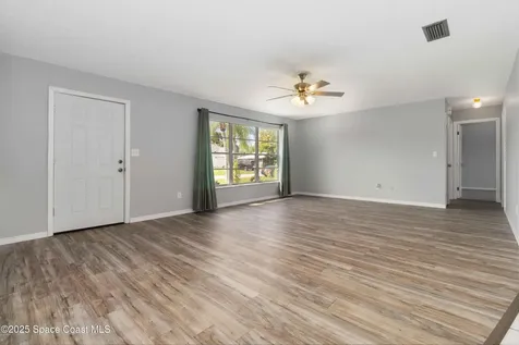 627 Binney Street NE Palm Bay FL 32907