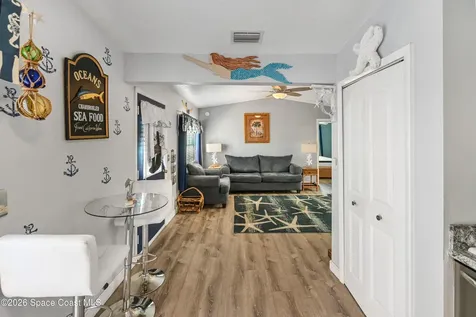 1485 Malibu Circle NE Palm Bay FL 32905