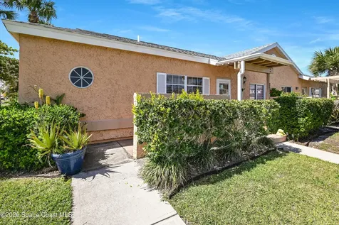 1485 Malibu Circle NE Palm Bay FL 32905