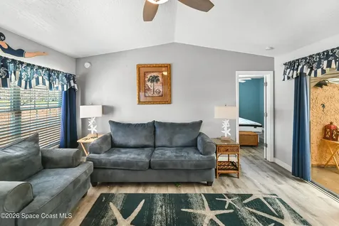 1485 Malibu Circle NE Palm Bay FL 32905
