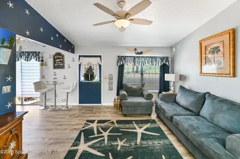 1485 Malibu Circle NE Palm Bay FL 32905