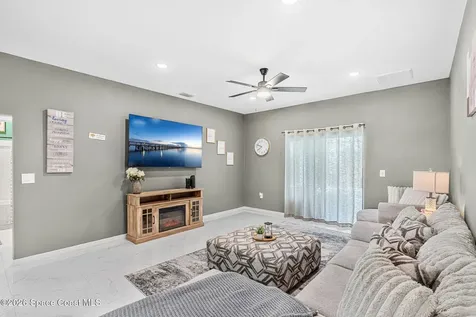 1024 Tevis Street SE Palm Bay FL 32909
