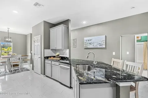 1024 Tevis Street SE Palm Bay FL 32909